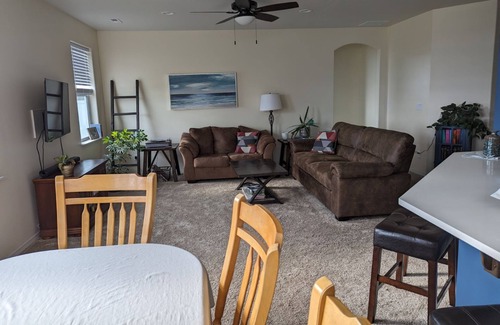 Rathdrum Casa | Cozy house with fenced in back yard. Pet-Friendly!