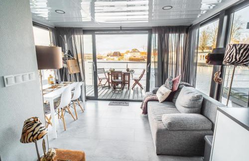 Zwartsluis Apartamento | Cozy houseboat near Giethoorn