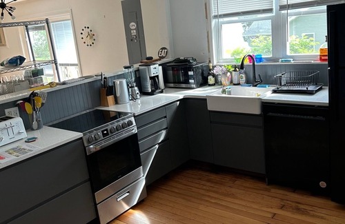 Copake Lake Cabaña | Cozy Hudson Valley Lake Cottage :4 Kayaks + a Canoe, 400 acre Lake