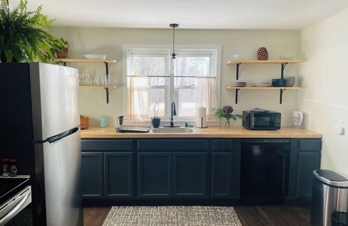 Kerhonkson Casa | Cozy Hudson Valley Retreat - 1950's Ranch Close to Everything
