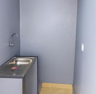 Abomey-Calavi Apartamento | Cozy II Studio with AC and kitchen