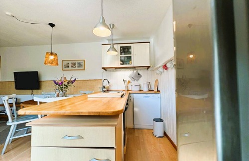 Westerholz Apartamento | Anchorage "No. 8" by the sea - vacation apartment for up to 4 people (with dog)