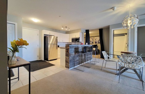 East Kootenay Condominio | Cozy Invermere Condo by the water