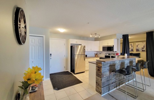 East Kootenay Condominio | Cozy Invermere Condo by the water