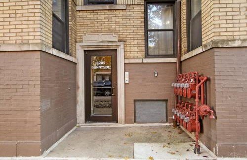 East Albany Park Apartamento | Cozy & Inviting 2BR Apartment - Sunnyside 3F