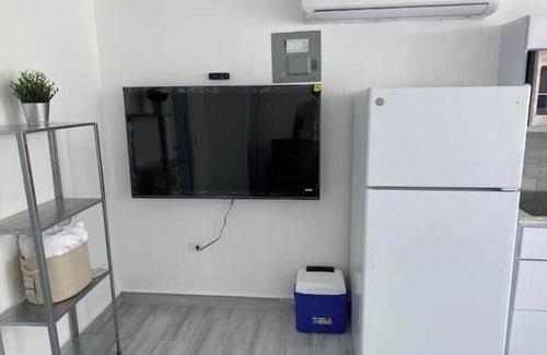 Cangrejo Arriba Apartamento | Cozy Isla Verde Studio apartment!
