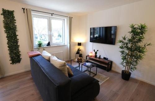 Magdeburg Apartamento | Cozy Jungle Fever - Modernes Apartment mit eigenem Parkplatz