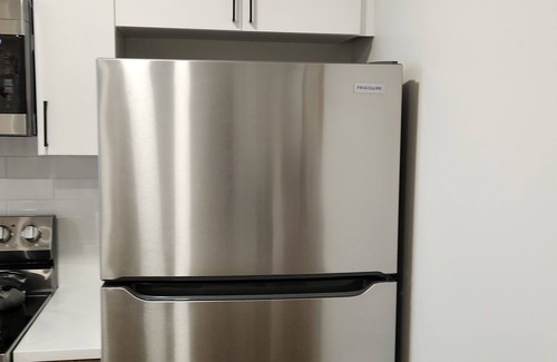 Towson Apartamento | Cozy King suite at the Heart of Towson.