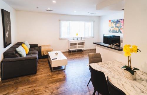 Wilshire Apartamento | Cozy Koreatown 1 Bedroom Modern Furnished Free Parking