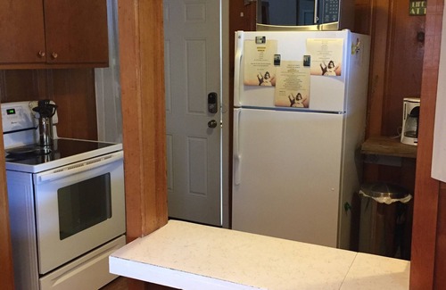 Rathdrum Cabina | Cozy Lake Cabin W / Private Dock, Wifi, Golf .... ¡¡¡Divertido!!!