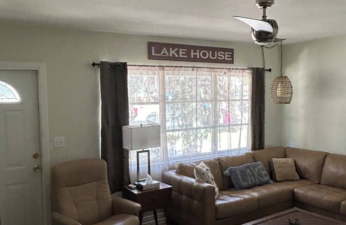Lake Panasoffkee Casa | Cozy lake house with access to Lake Panasoffkee FL