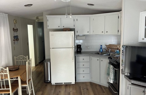 New London Casa | Cozy lake house in Badin Shores Resort!