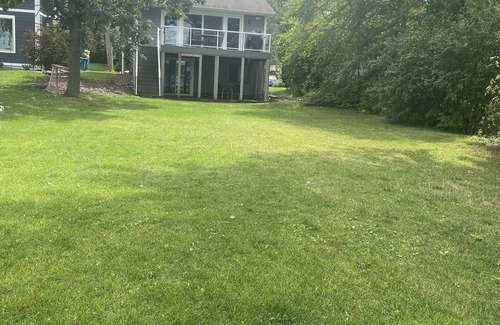 Excelsior Casa | Cozy Lake House on Lake Minnewashta