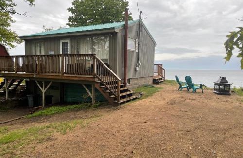 Pulaski Casa | Cozy LAKE ONTARIO WATERFRONT Breathtaking Views!