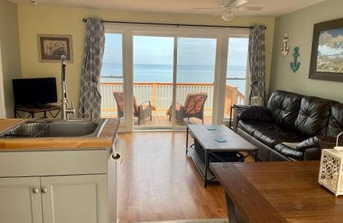 Pulaski Casa | Cozy LAKE ONTARIO WATERFRONT Breathtaking Views!