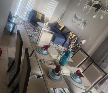 Bridgewater Crossing Casa | Cozy Lake view heated pool home