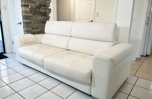 Pembroke Park Casa | Cozy Lake View 2 Bedroom House
