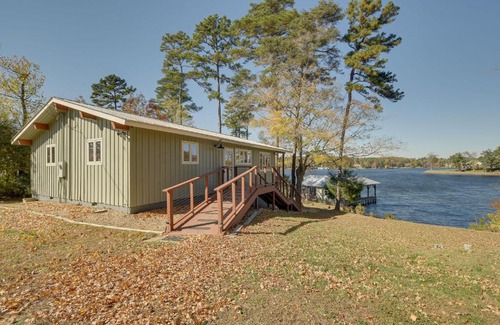 Semora Casa | Cozy Lakefront Cabin in Semora with Large Dock!