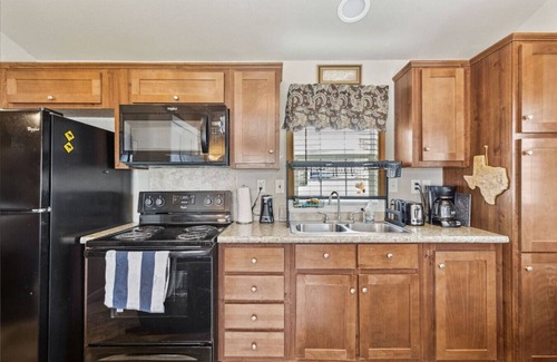 Kerens Casa | Cozy Lakefront Cottage on Richland-Chambers