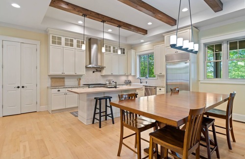 Catawba Casa | Cozy Lakefront Getaway w/Dock, Fire Pit, Screened Porch & Hot Tub