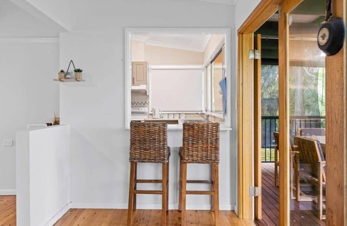 Tegerin Casa | Cozy Lakefront Home - Pet Friendly