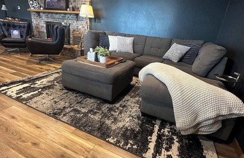 Spicer Casa | Cozy lakefront townhome w/ 3 BR, WiFi, AC, Smart TV, Kitchen. Pet Friendly!