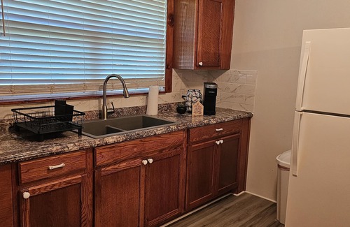 Winter Haven Cabaña | Cozy Lakeside Cottage near Legoland, Winter Haven! Florida vacation ready!