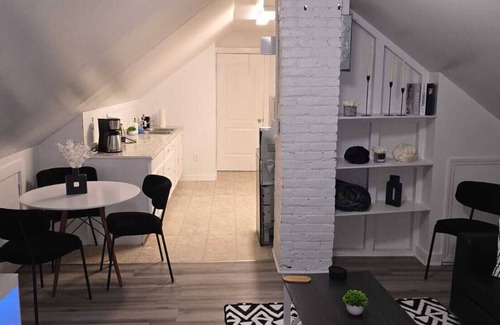 Lakewood Apartamento | Cozy Lakewood Getaway for 2 plus 2