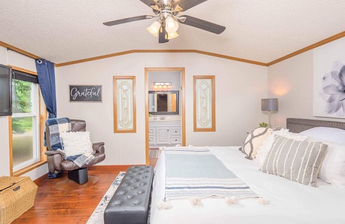 Lakewood Casa | Cozy Lakewood home on Snowmobile Trails