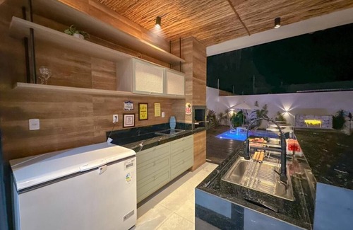 Barreirinhas Casa | Cozy large house with private swimming pool, barbecue area near Preguiças river.