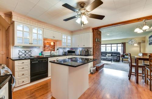 Lewiston Casa | Cozy Lewiston Home Less Than 10 Mi to Niagara Falls!
