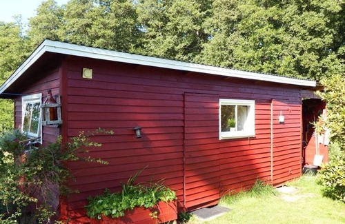 Nykoping Municipality Cabina | Acogedora casita con vistas al lago. Mysigt torp directamente vid sjö och reserva natural