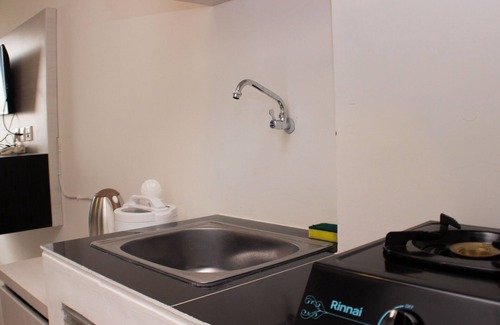 Karawang Apartamento | Cozy Living Studio At Urbantown Apartment Karawang