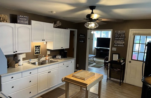Hudson Casa | Cozy Lodge Theme Home in Beautiful Hudson, WI