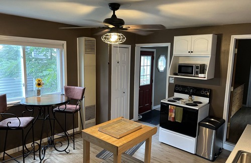 Hudson Casa | Cozy Lodge Theme Home in Beautiful Hudson, WI