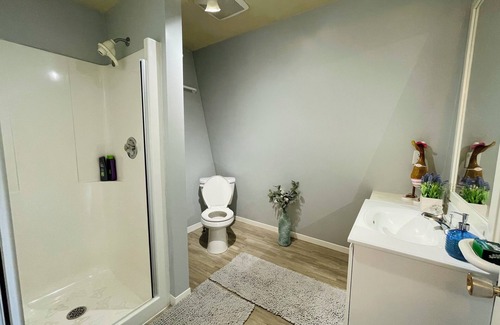 Flat River Apartamento | Cozy loft apartment at ocean and river with water access. Pet friendly!