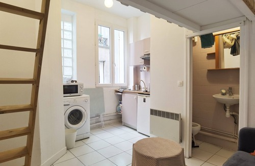 Riquet Stalingrad Apartamento | Cozy Loft Studio Near Canal & Metro | in Paris 19e