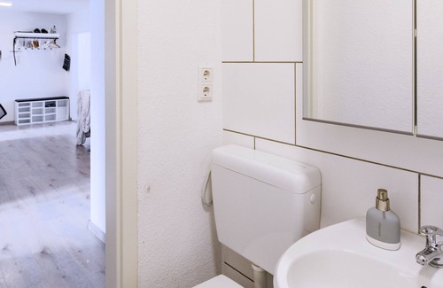 Duisburg City Center Casa | Cozy Loft with Mercatorstraße wiev Wi-Fi - Netflix