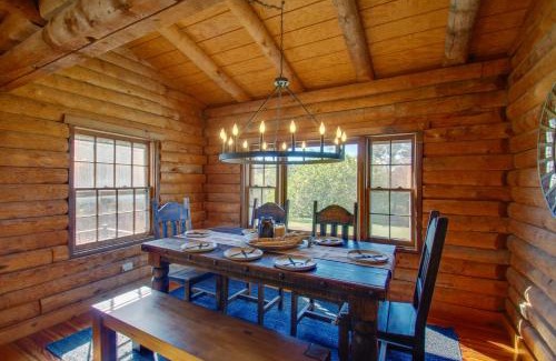 Ruckersville Casa | Cozy Log Cabin Getaway with Fire Pit and 3 Acres!