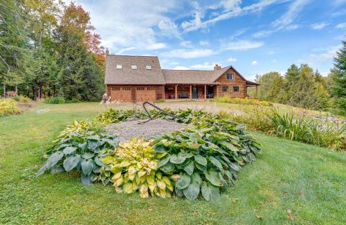 Wilmington Casa | Cozy Log Cabin Near Mt Snow Views, Modern Comfort