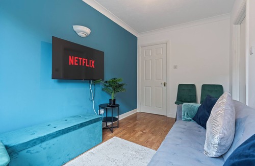 South Bermondsey Casa | Cozy London Townhouse with 4 Bedrooms