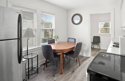 Wyandotte Casa | Cozy Louisville Home w/ Spacious Yard & Parking
