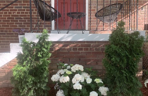 Fort Dupont Casa | Cozy Love Suite