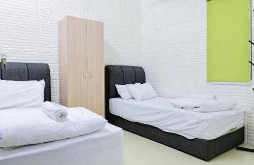 Batu Enam Casa | Cozy Lunas House near to Kulim Hi Tech Park & BKE