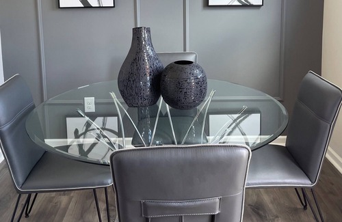 Charlotte Casa | Cozy Luxury Three Bedroom with great attractions