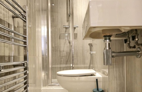 Harrow Road Apartamento | Cozy Maida Vale Studio – 7 Min to Tube, Central London Travel