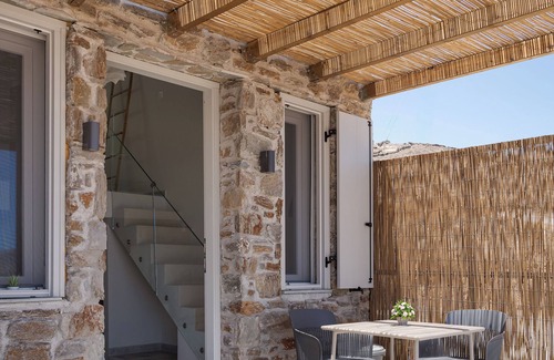Kithnos Apartamento | Cozy Maisonette Kythea Suites Kythnos
