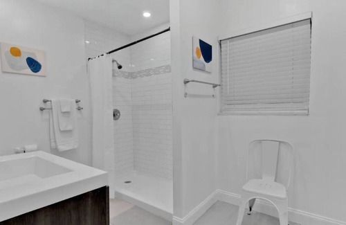 Boulevard Heights Apartamento | Cozy Miami Family Vacation Home with Private Pool