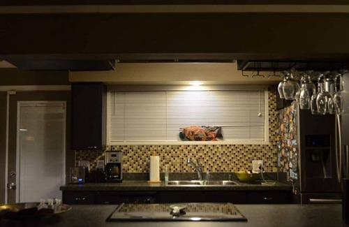 North Little Rock Casa | Cozy Mid Century Home