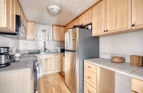 Southeast Bend Apartamento | Cozy mid-century getaway near Downtown